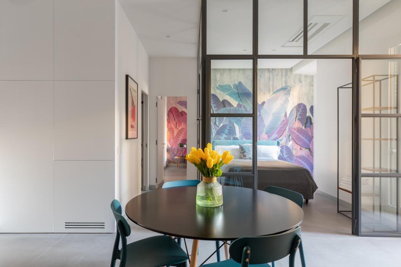 Twin Flowers Apartment In San Giovanni โรม ภายนอก รูปภาพ