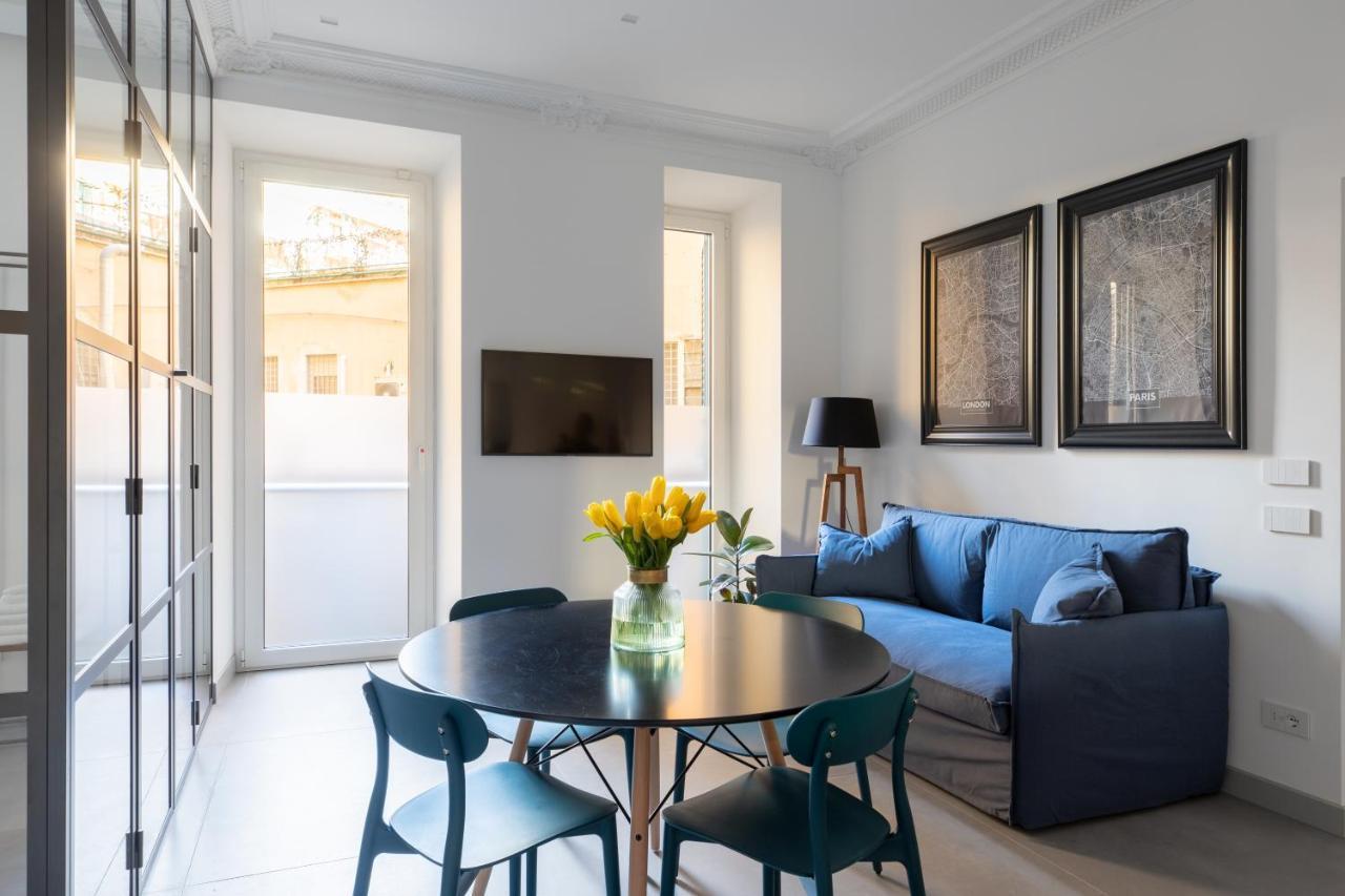 Twin Flowers Apartment In San Giovanni โรม ภายนอก รูปภาพ